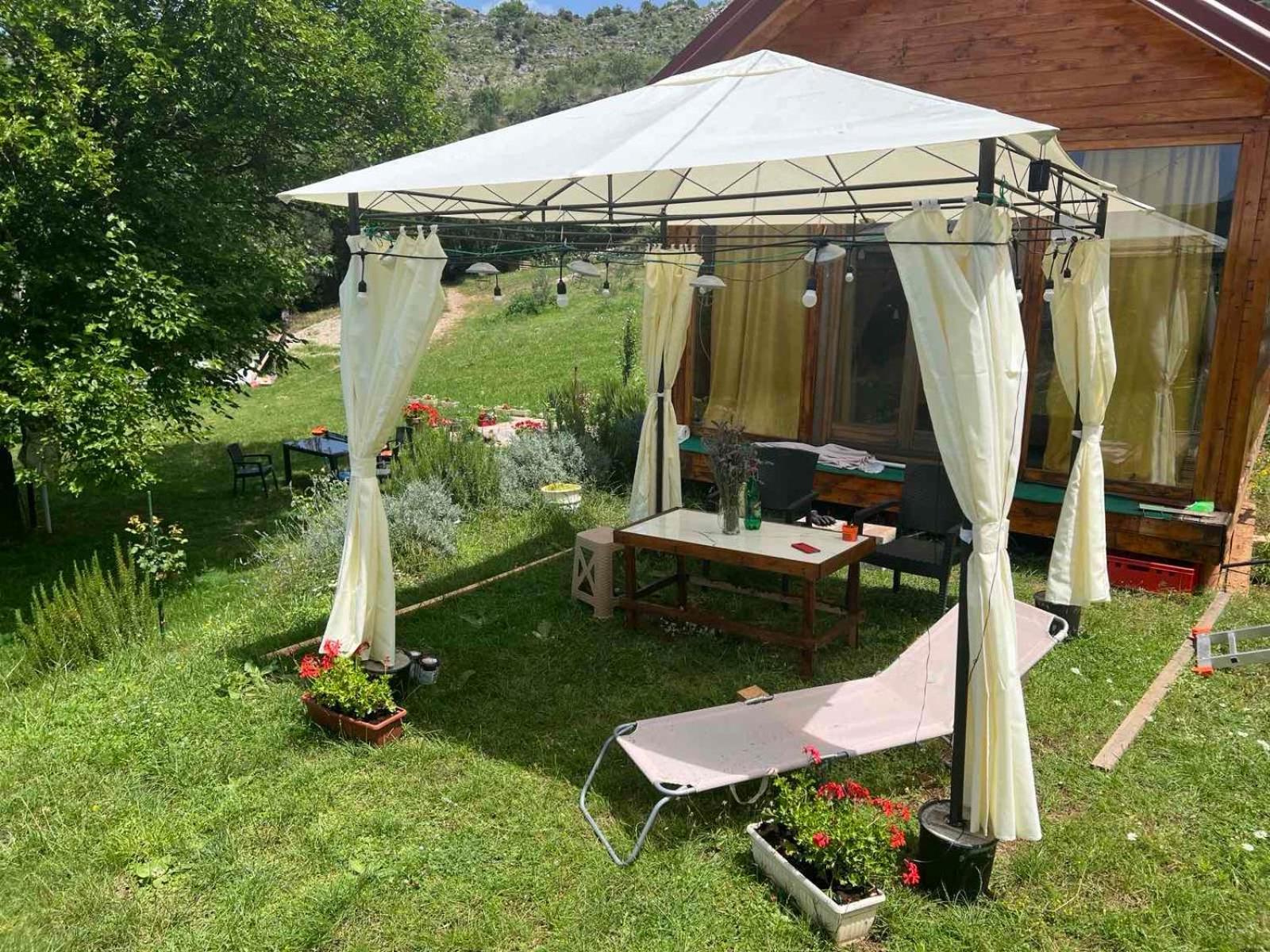 Boljesestre Lake Retreat Golubovci 외부 사진
