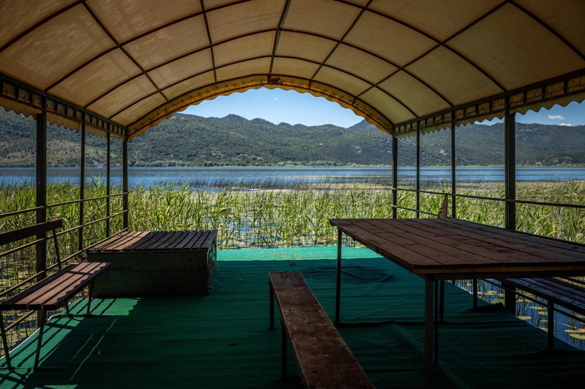 Boljesestre Lake Retreat Golubovci 외부 사진