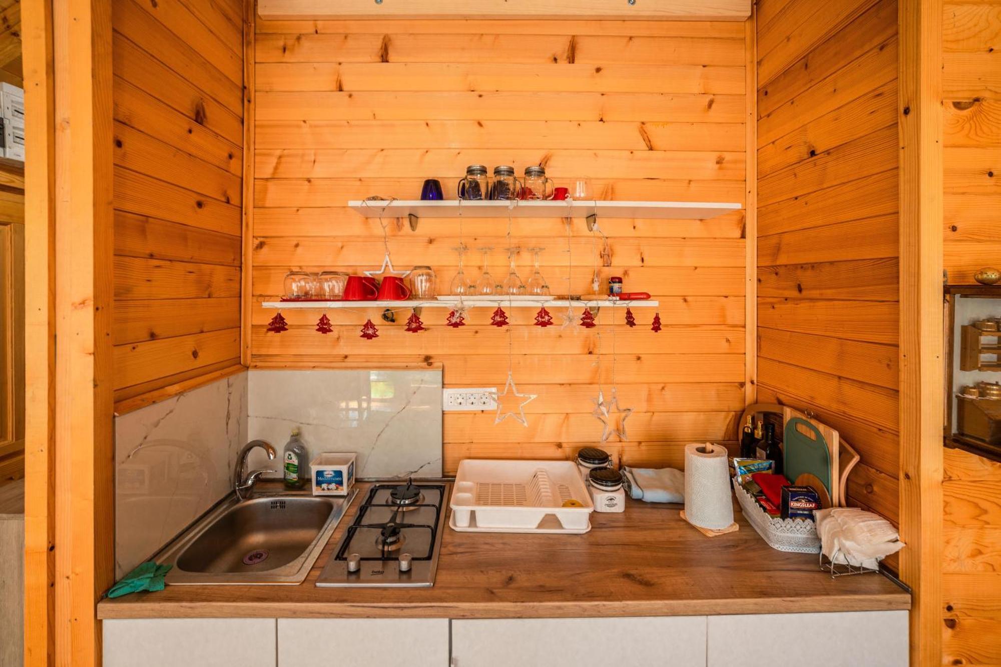 Boljesestre Lake Retreat Golubovci 외부 사진